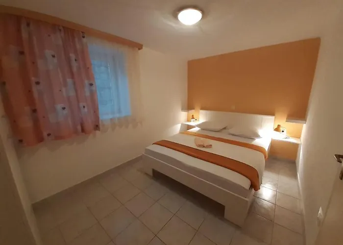 11332a Apartament Gradac (Split-Dalmatia)